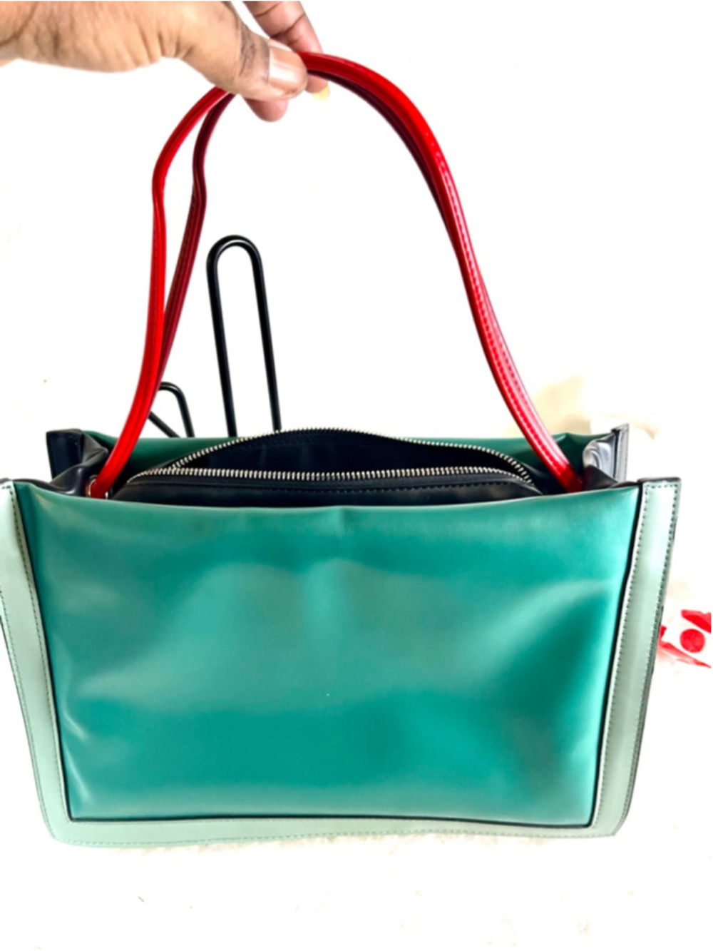 HVISK Soft Structured Shoulder Bag Green with red handles - Picture 7 of 7